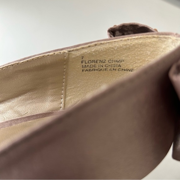 Expression Nude Blush Peep-Toe Satin Platform Heels Rhinestone Bows Size 7 - Picture 13 of 15